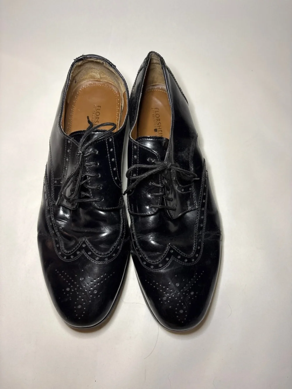 Florsheim Brookside Wingtip Oxfords (Model 11231-001) Size 11